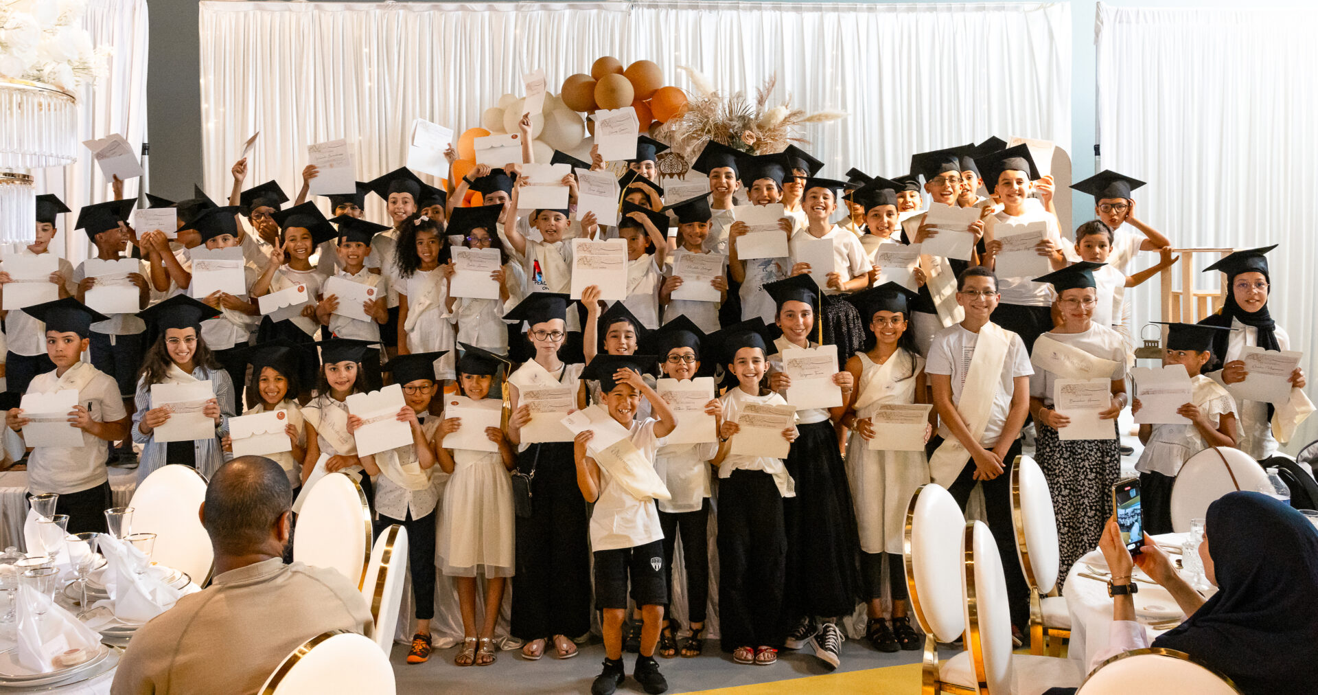 La Plume des élites remise de diplôme enfants